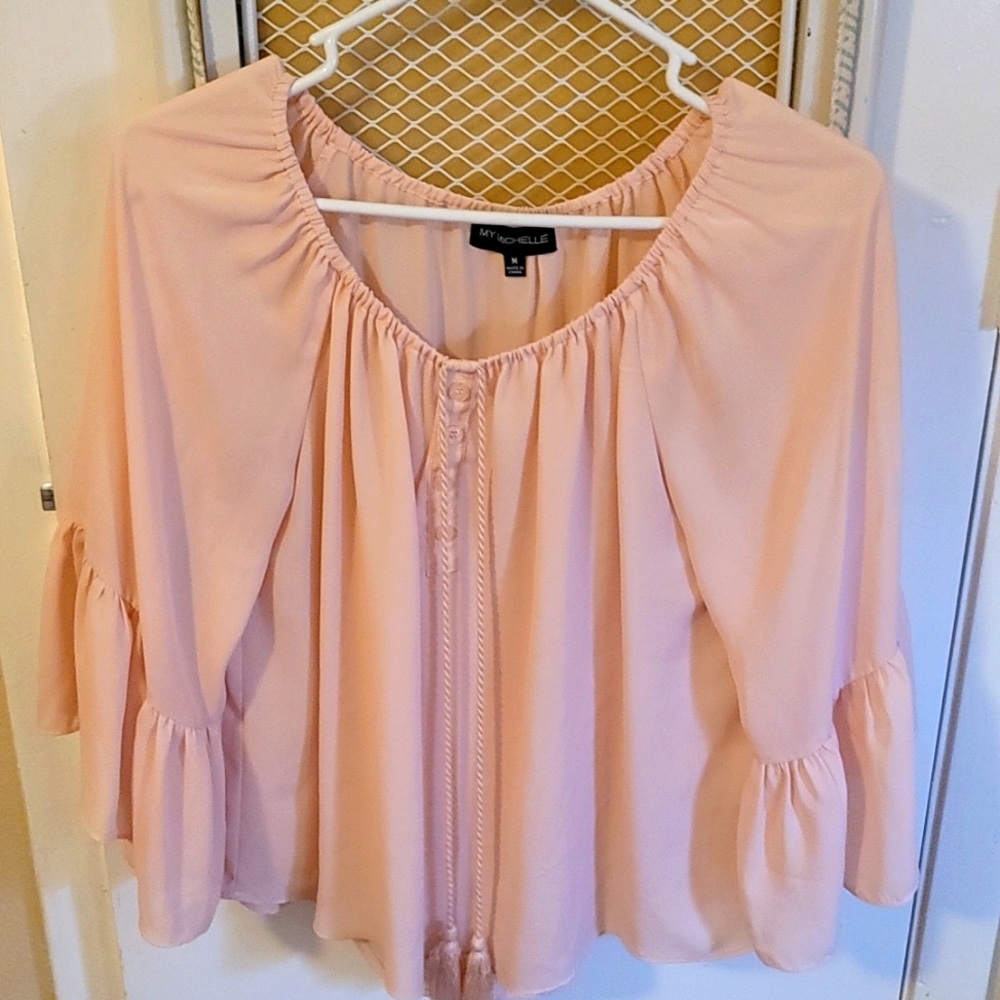 Flowing blouse
